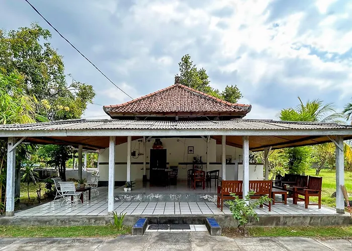 Hotel Hepi Lovina Mitra Reddoorz 2*